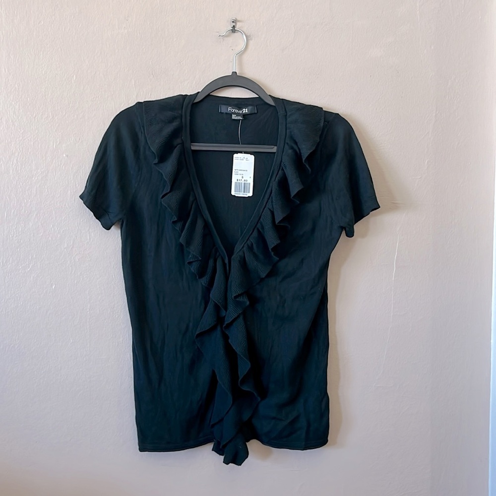 NWT Forever 21 Black Ruffle Short Sleeve Sweater Cardigan S